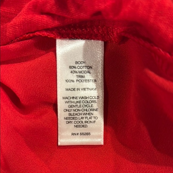 Express Red Fitted Short Sleeve T-Shirt - Picture 5 of 5